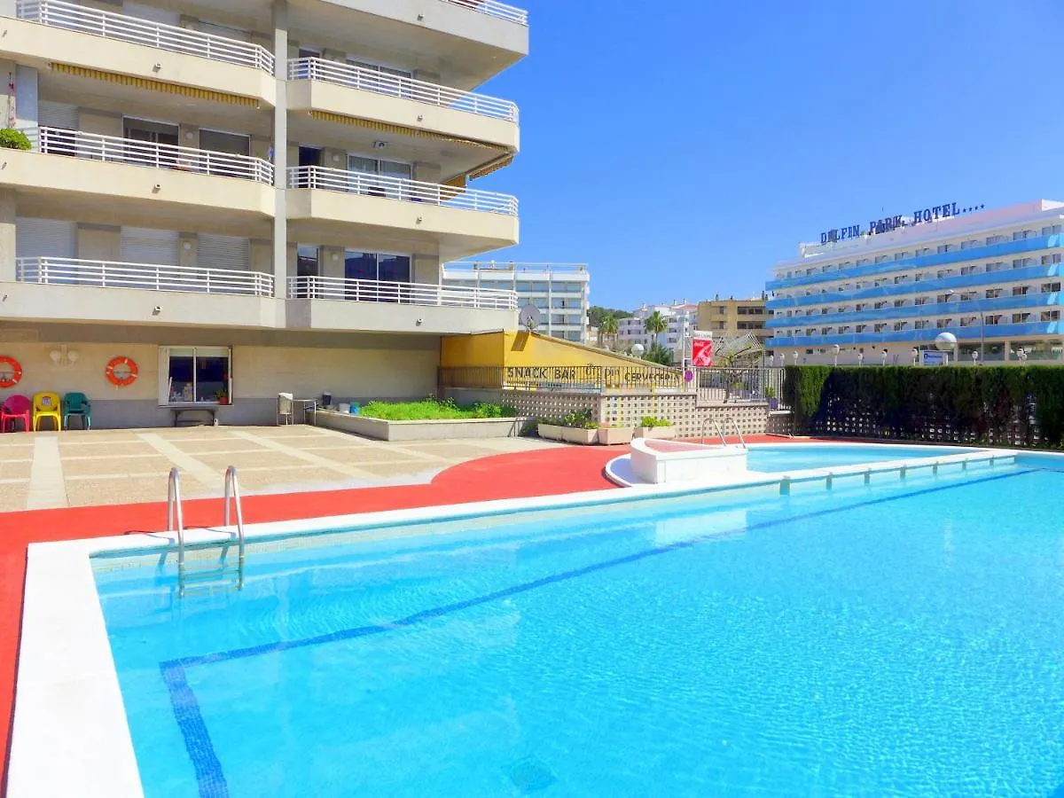 Rentalmar Zahara Family Suites Salou 0*,