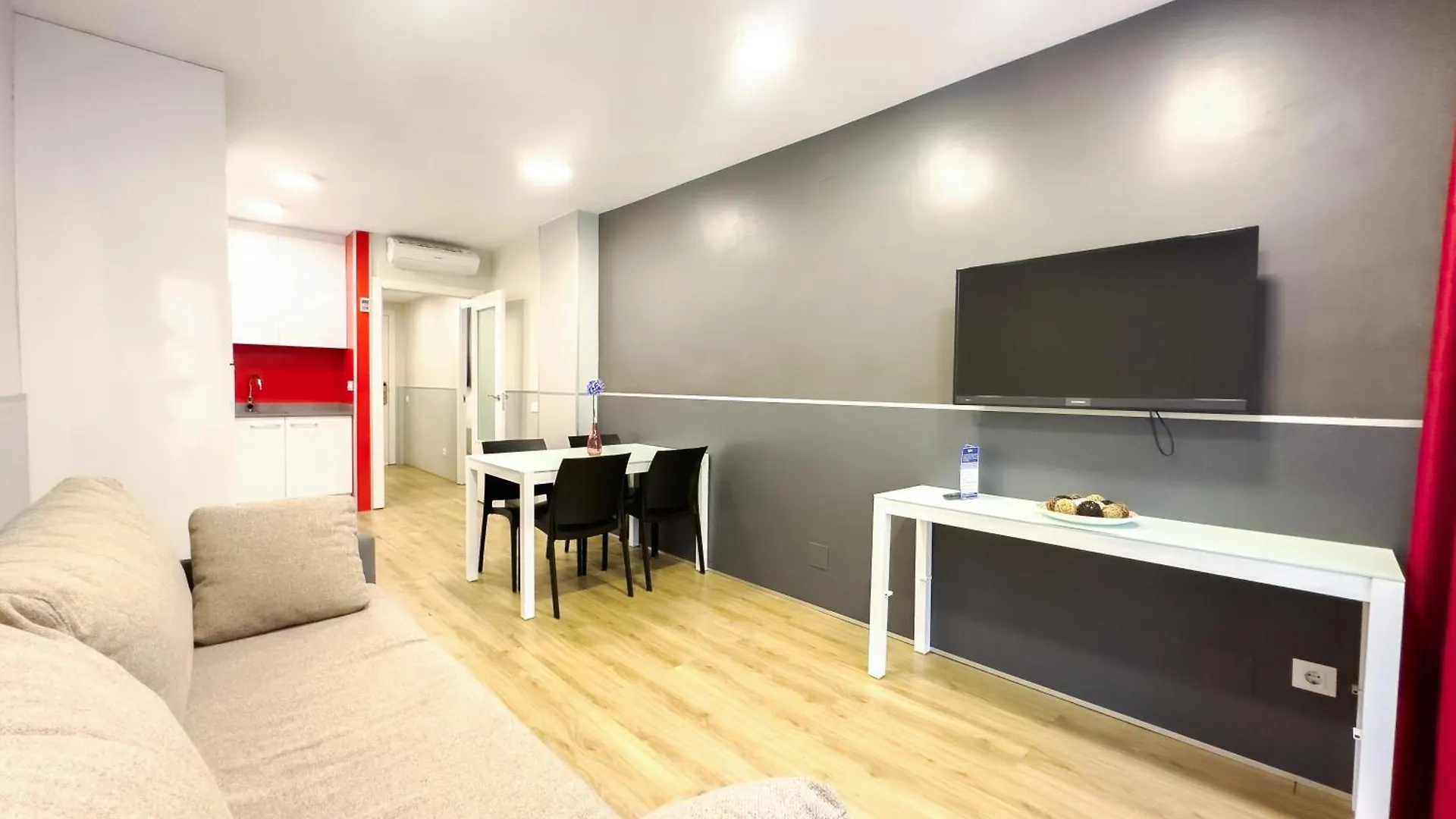 Apartamento Rentalmar Zahara family suites Salou