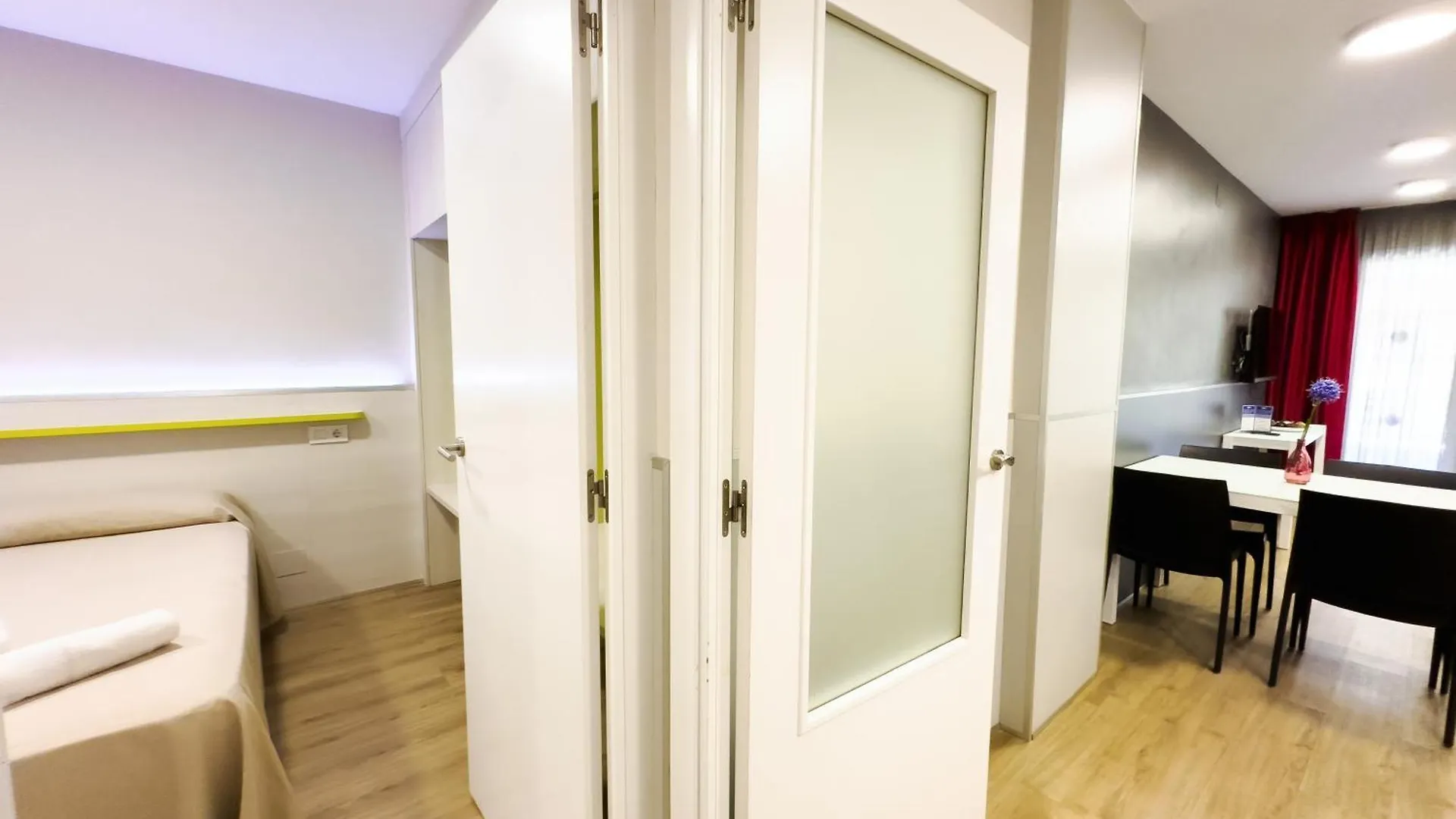 Apartment Rentalmar Zahara Family Suites Salou